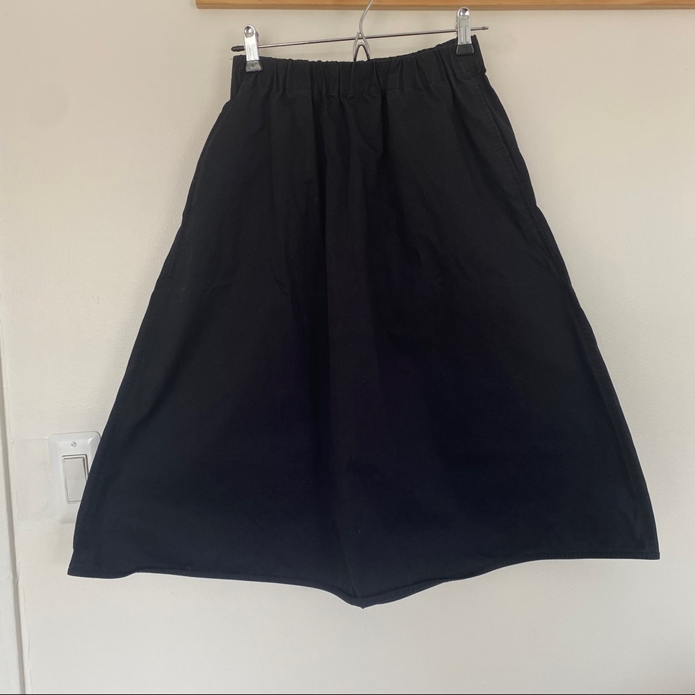 Black tea length skirt